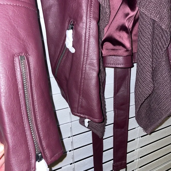 Jacket - Picture 2 of 3